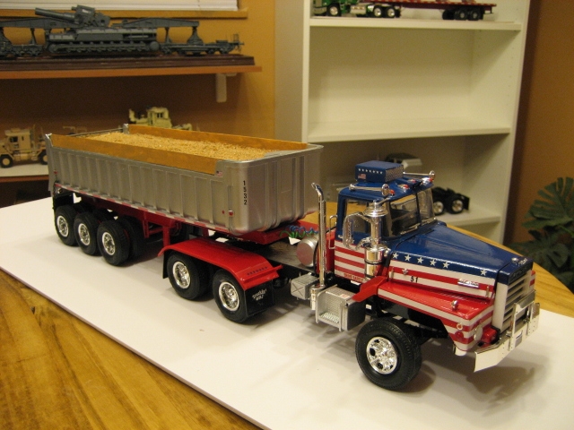 Model Truck Builder .com