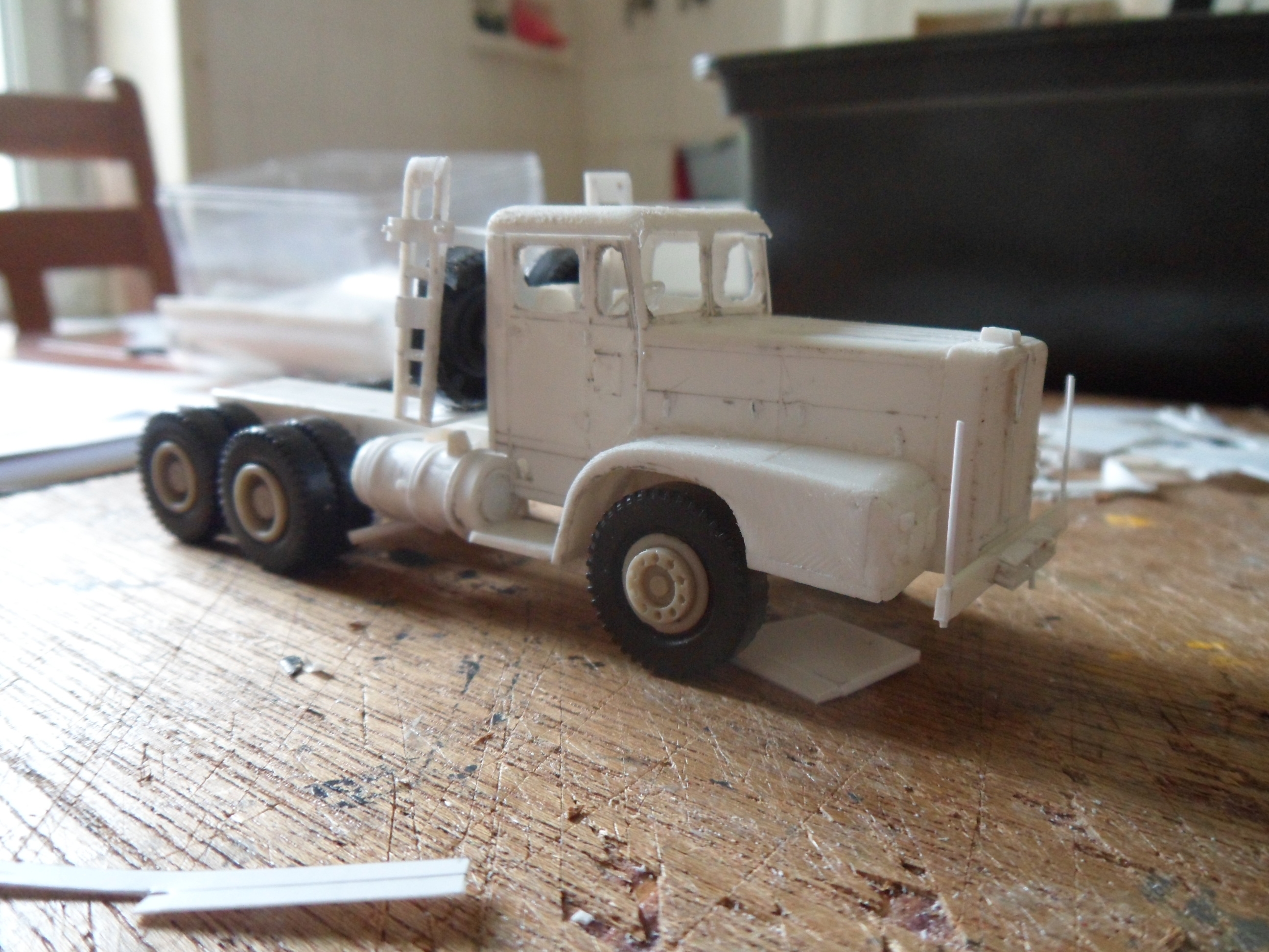 Model Truck Builder .com