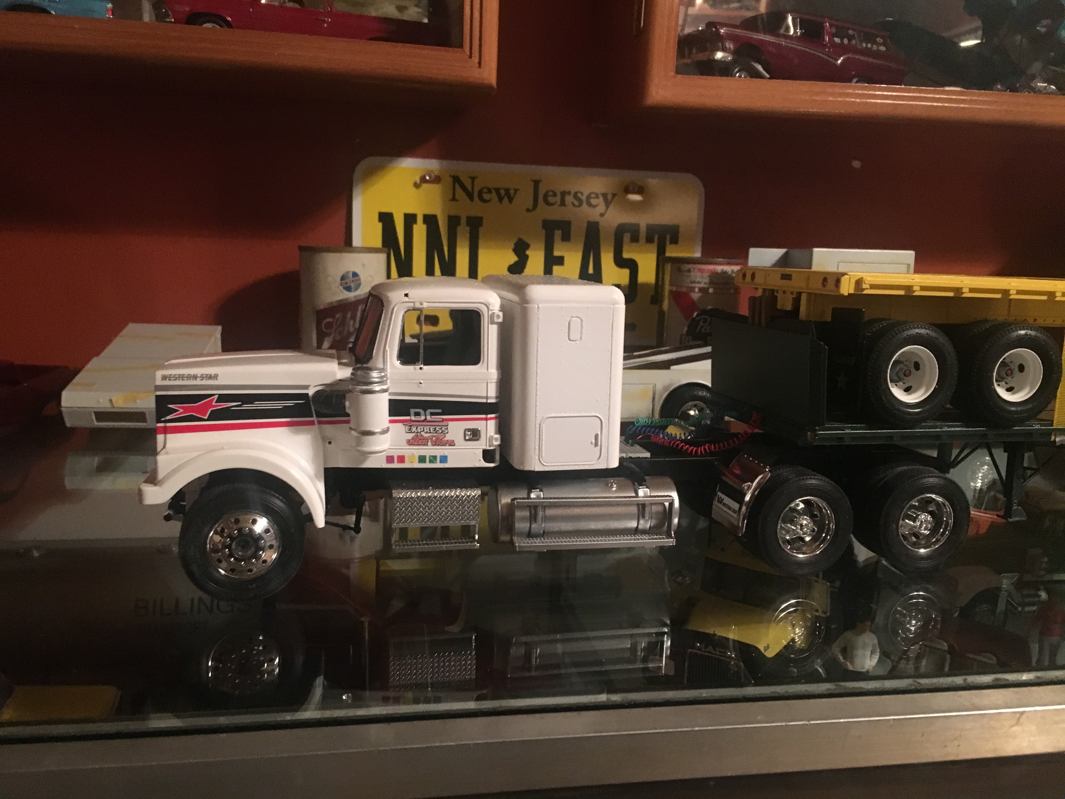 Model Truck Builder .com