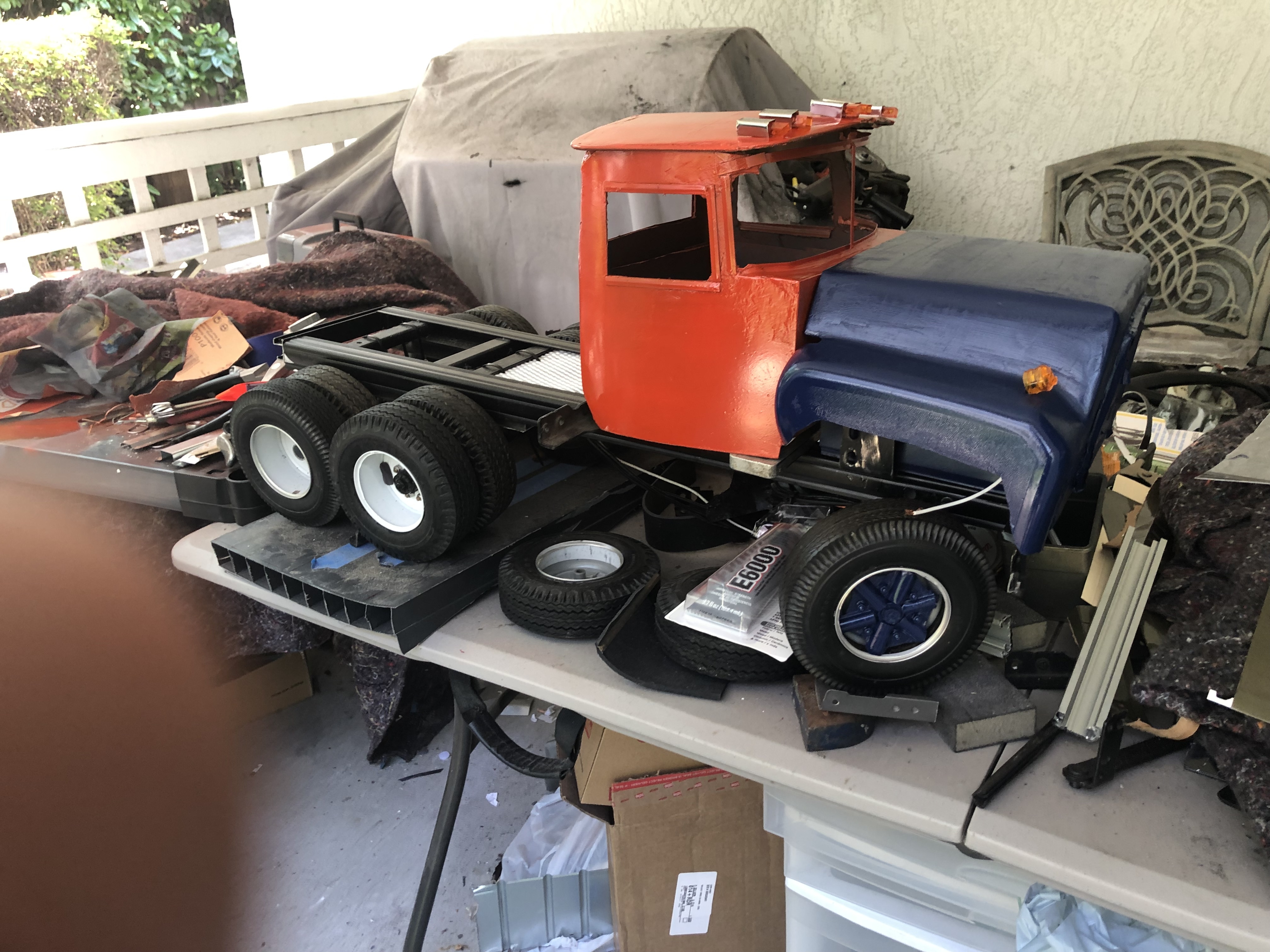 Model Truck Builder .com