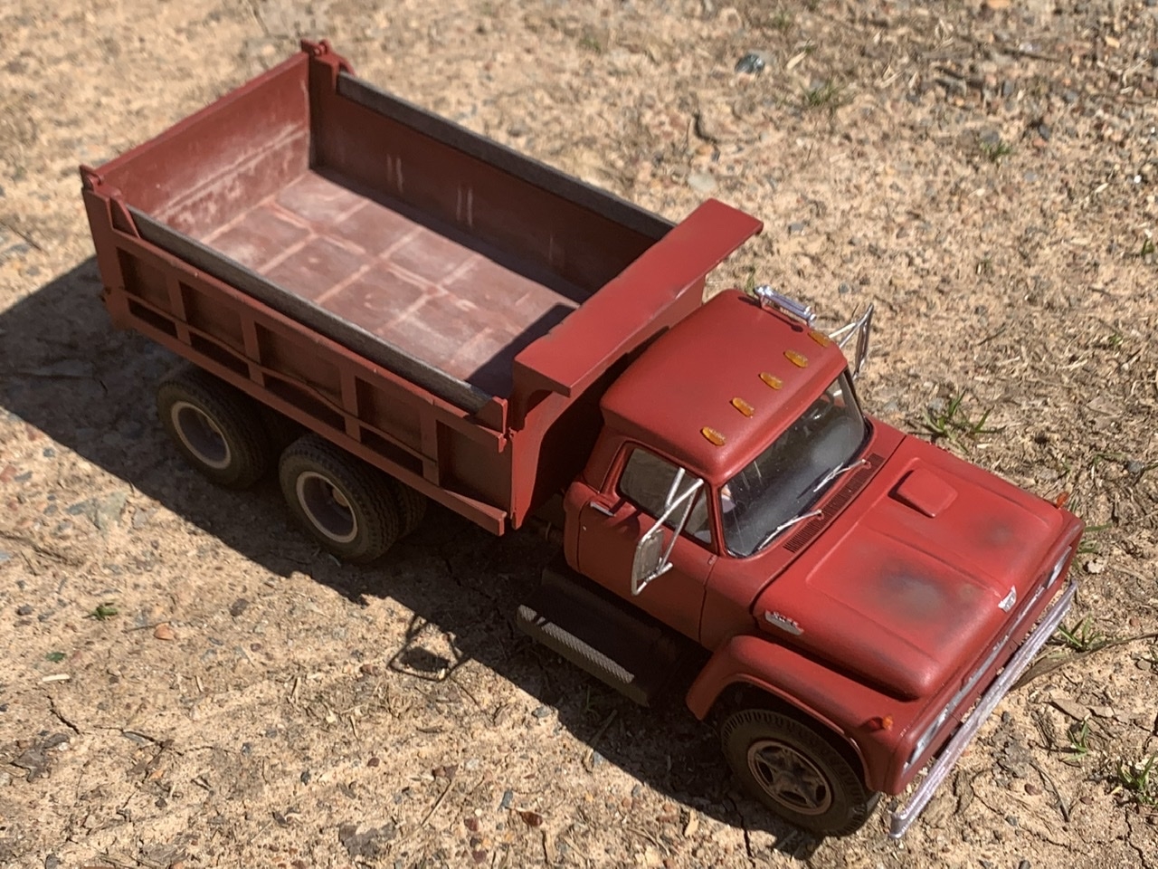 Ford T8000 dump