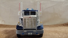 Revell Peterbilt 359 12 14 20 11.jpg