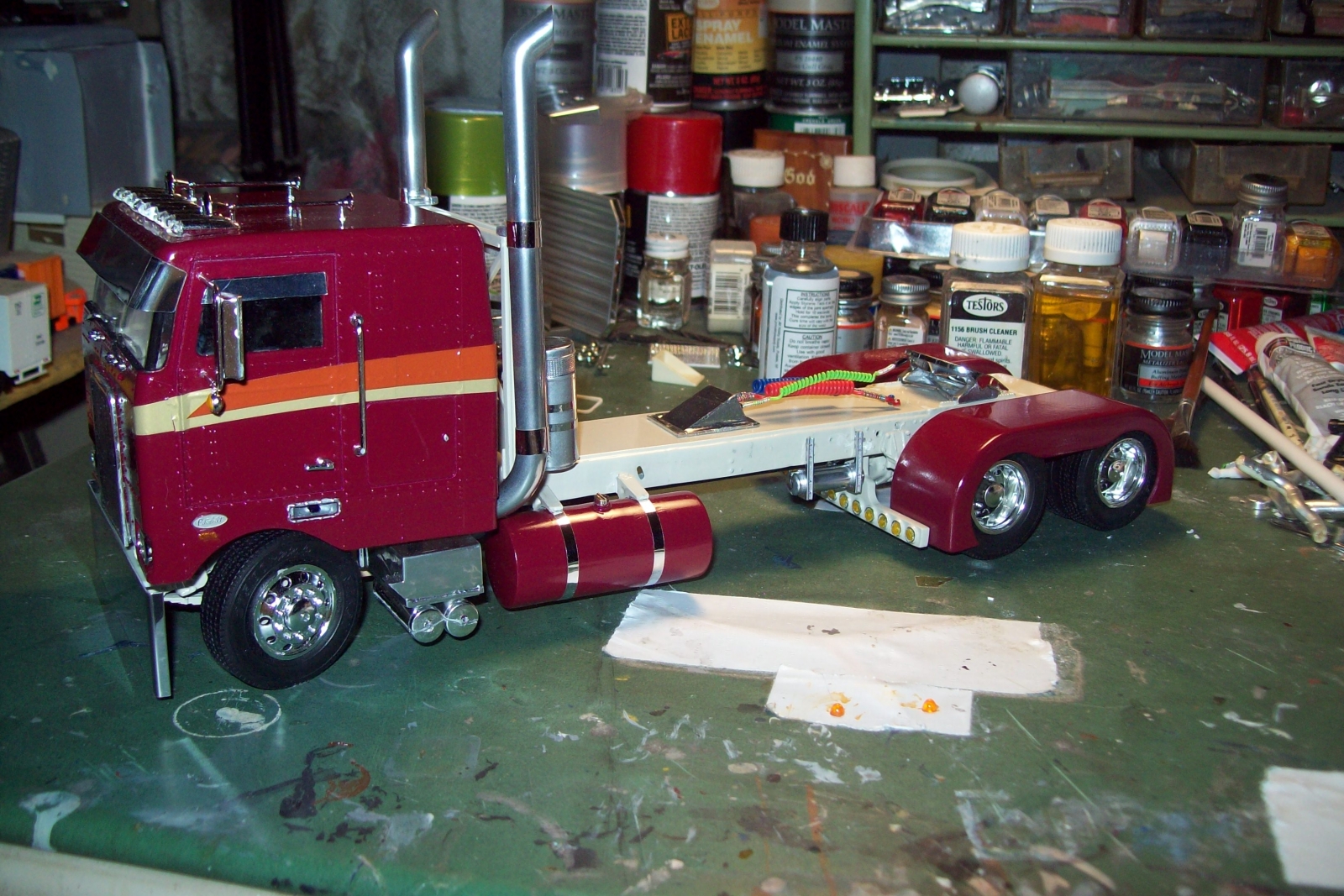 Model Truck Builder .com